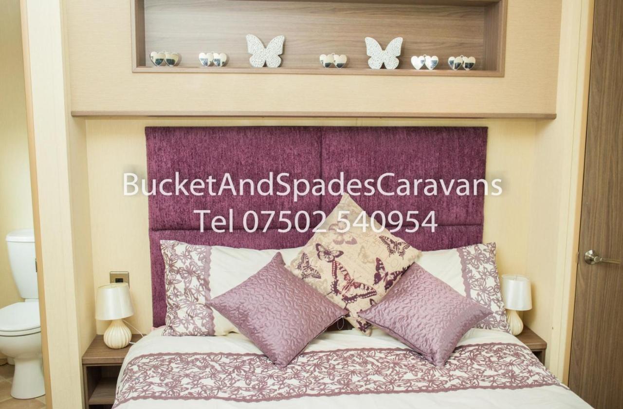 Blackpool Caravans Marton Mere エクステリア 写真