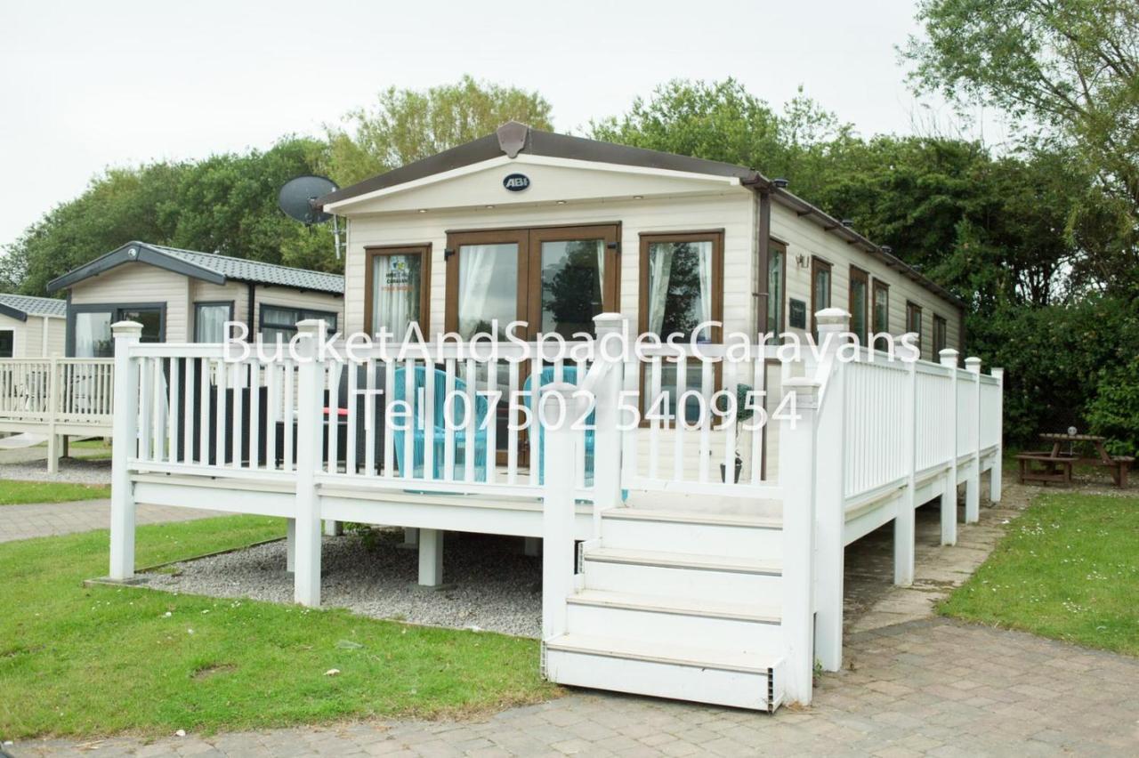 Blackpool Caravans Marton Mere エクステリア 写真