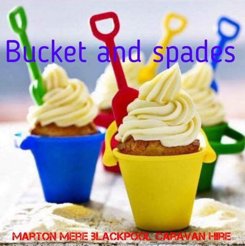 Blackpool Caravans Marton Mere エクステリア 写真
