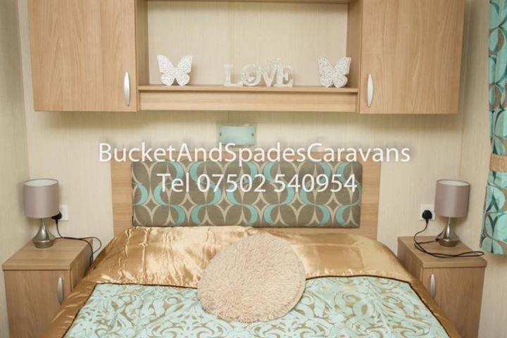 Blackpool Caravans Marton Mere エクステリア 写真