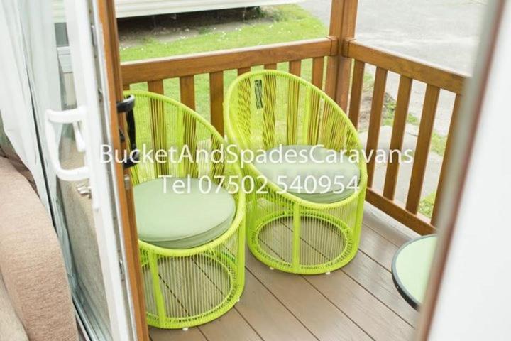 Blackpool Caravans Marton Mere エクステリア 写真