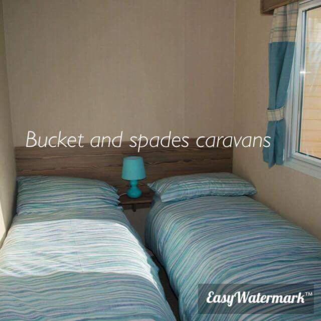 Blackpool Caravans Marton Mere エクステリア 写真