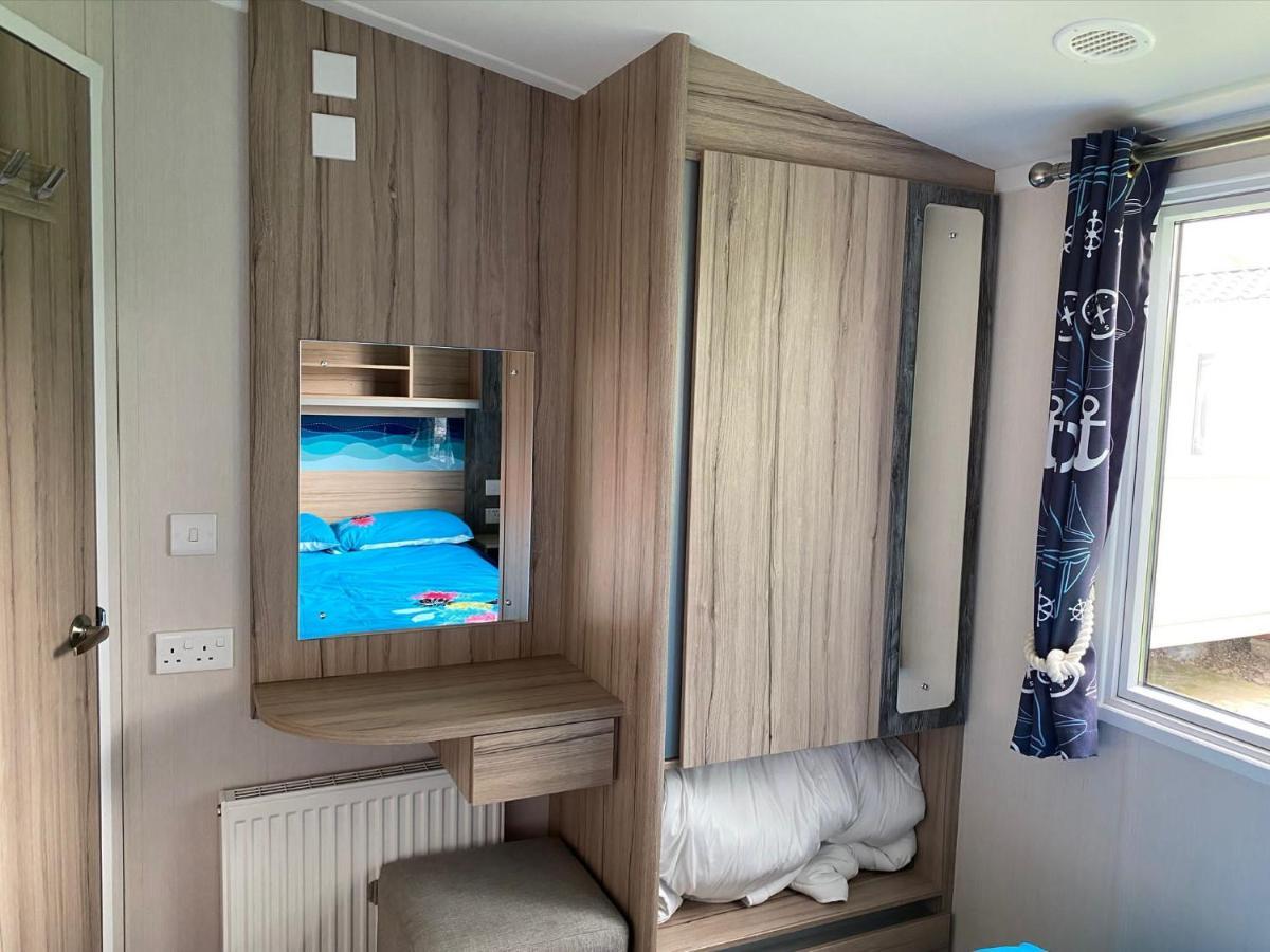 Blackpool Caravans Marton Mere エクステリア 写真